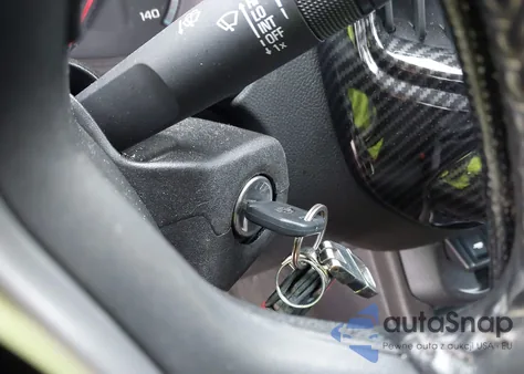 2018 Chevrolet Colorado Lt from USA, damaged, VIN 1GCGTCEN5J1239454